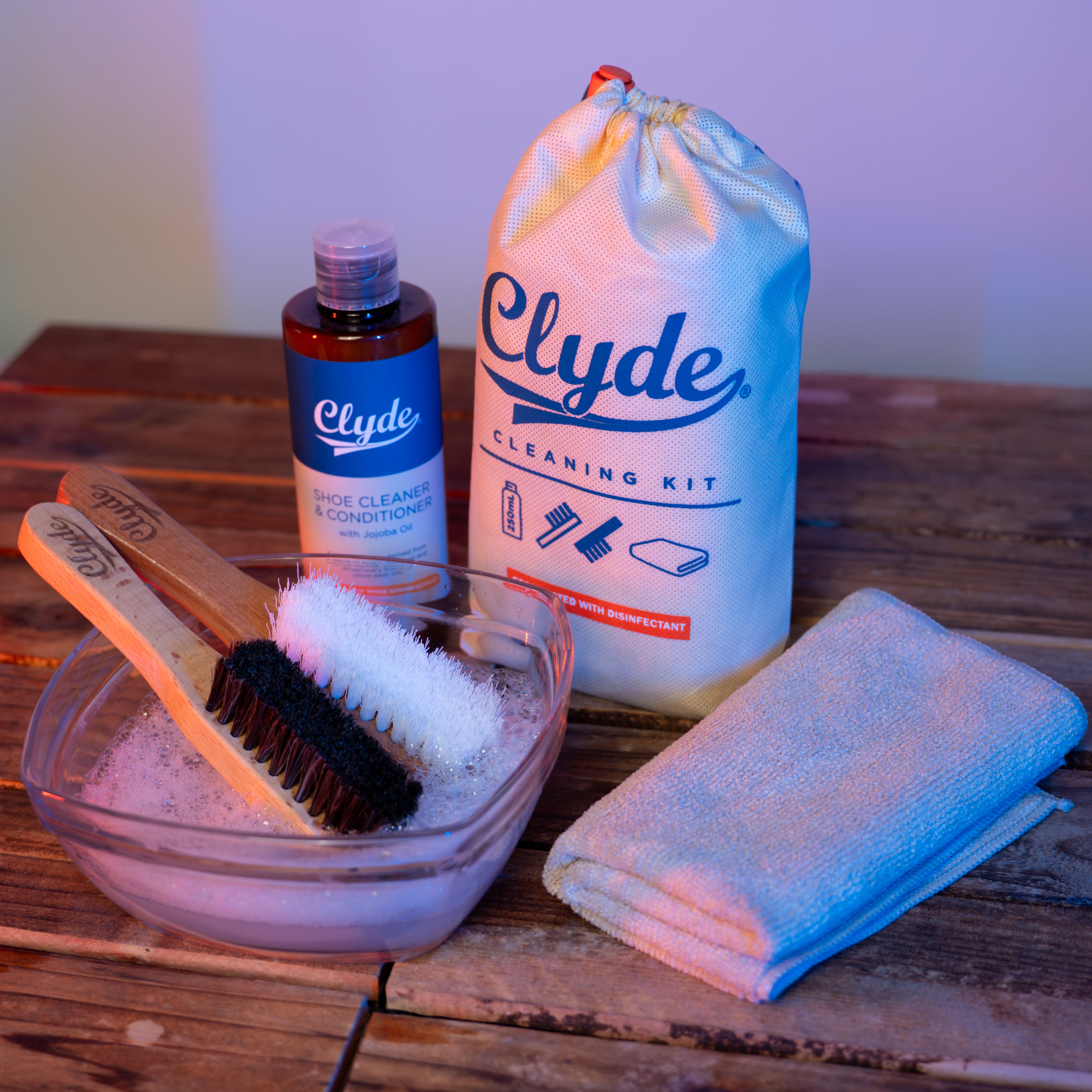 Clyde Cleaning Kit