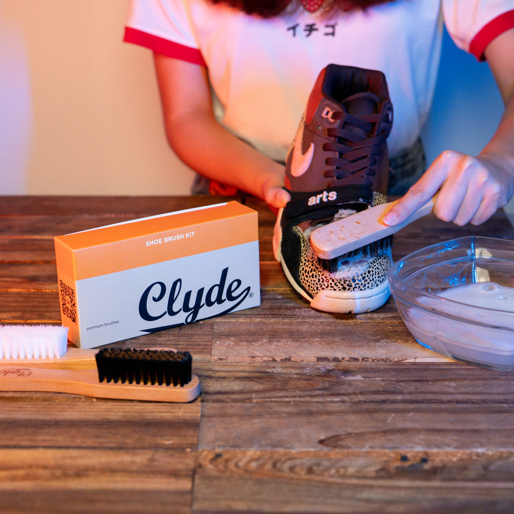 Clyde Shoe Brush Kit